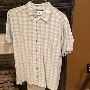 Columbia Button Down Short Sleeve